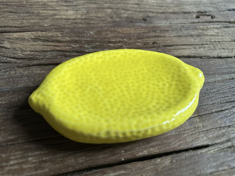 Mydelniczja ceramiczba cytryna nowa