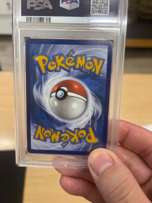 Karta Pokemon Pikachu 160/159 Crown Zenith PSA 9 Mint