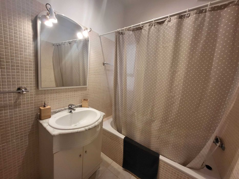 Apartamento T4 para férias junto á praia, Quarteira