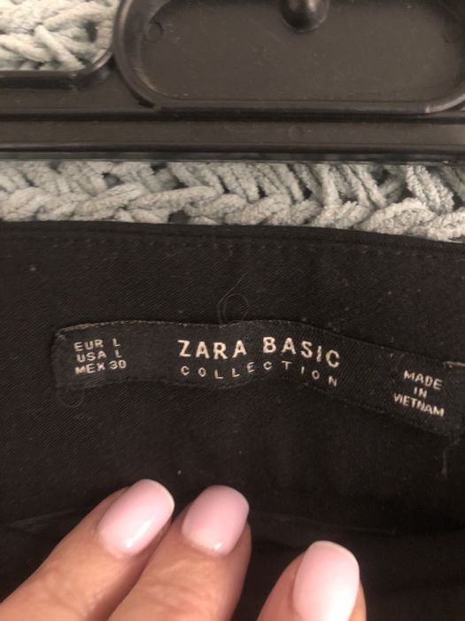 Czarne spodnie wysoki stan zara w kant stan bdb super sie prezentuja