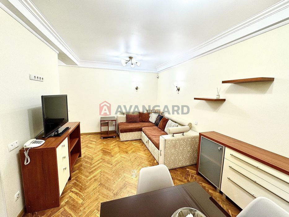 Apartment in Kyiv, Chokolivka - More