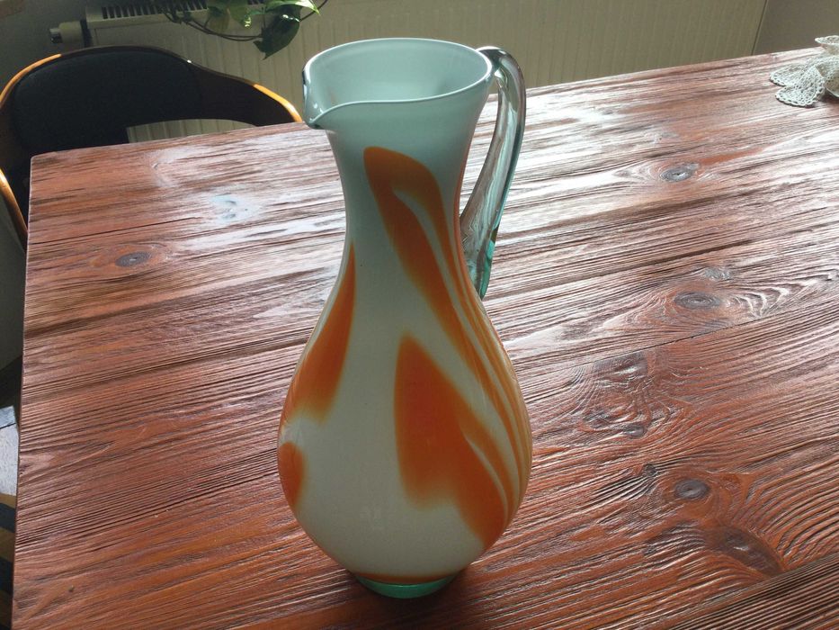 Dzbanek, szkło artystyczne, huta Ząbkowice, PRL