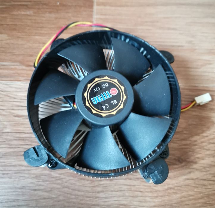 Продати кулер для процесора