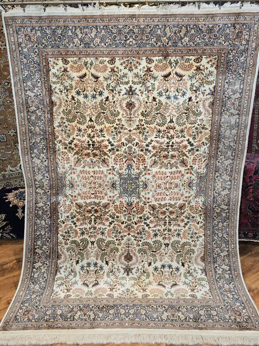 Dywan jedwabny Silk Kashmir - Rękodzieło 150 x 215 cm - od Persopolis