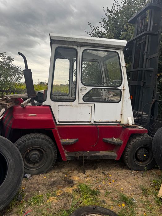 Wozek widlowy komatsu 8t