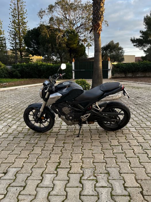 Cb125r 2020/2021 (LER DESCRIÇÃO)