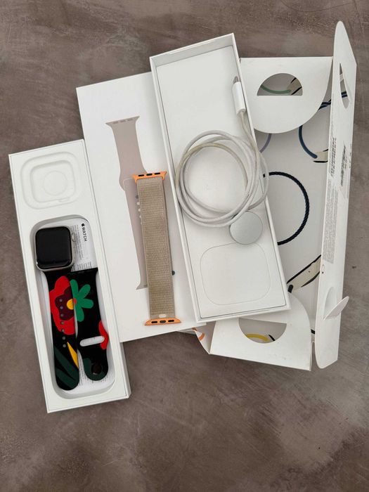 Apple Watch SE (Gen 2) 40mm Starliant Al Star Se 5/M GPS