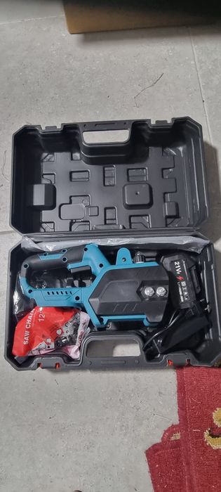 Motoserra eletrica bateria
