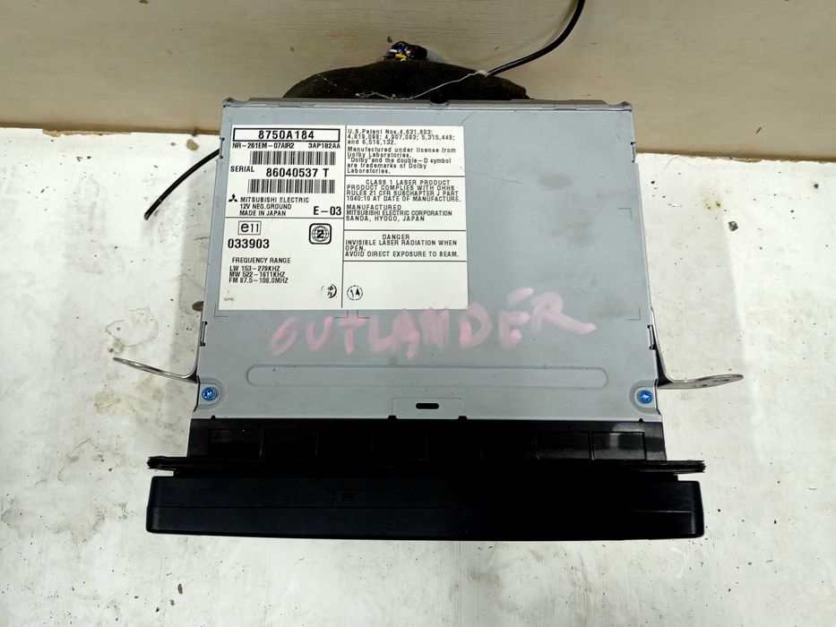 Mitsubishi Outlander 2 II radio nawigacja oryginał demontaż