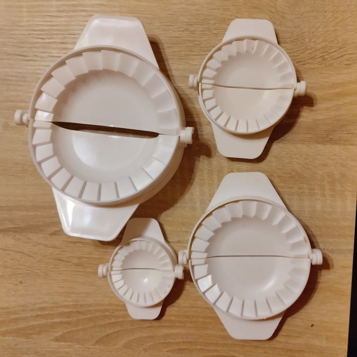 Formy do robienia pierogów