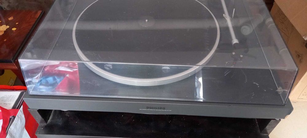 Gira-Discos Philips FP 930 anos 90 excelente som.