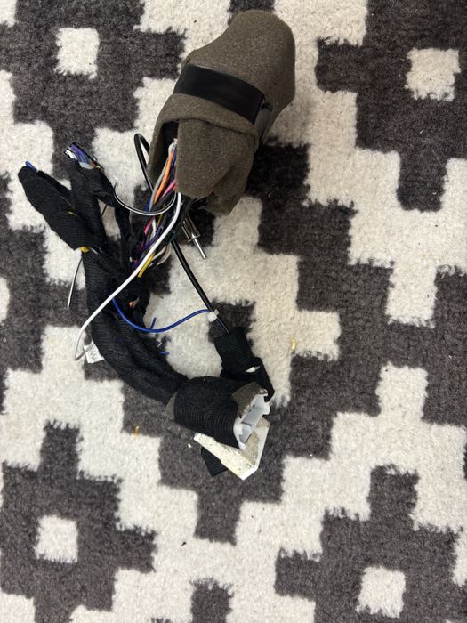 Продам монитор,Universal Android Head Unit 10