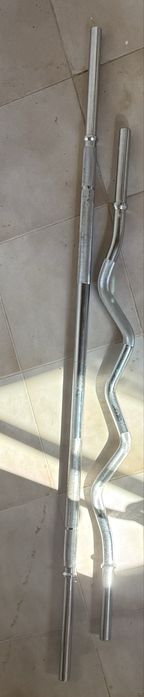 Kit musculação 50Kg + barra W