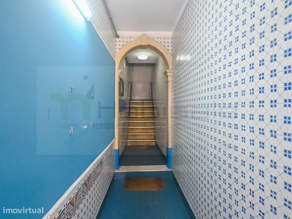 Apartamento T4 | Calçada do Combro | Lisboa