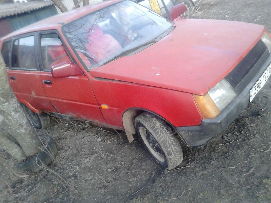 Таврия Дана 1125 Заводская модель по документах с двигателем ВАЗ 2109.