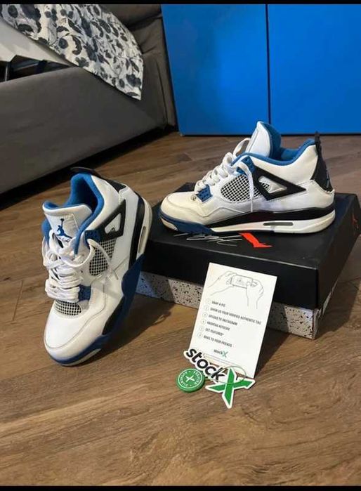 Załączony paragon Jordan 4 retro Motorsports R.39