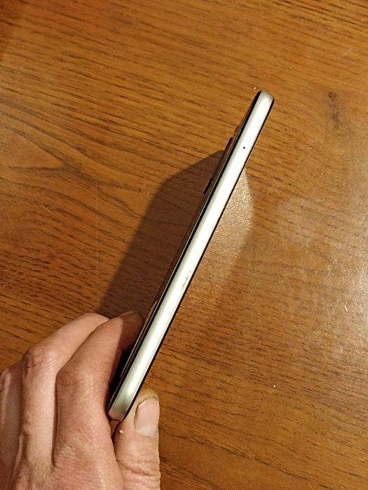 Продам телефон umidigi a7 pro 4 128gb