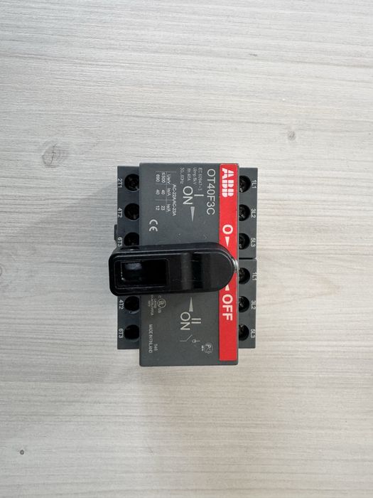Перемикач навантаження OT40F3C 3P 40A ABB (1SCA104913R1001)