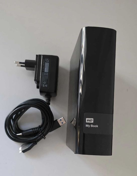 4TB External 3.5" Drives64550238823553122