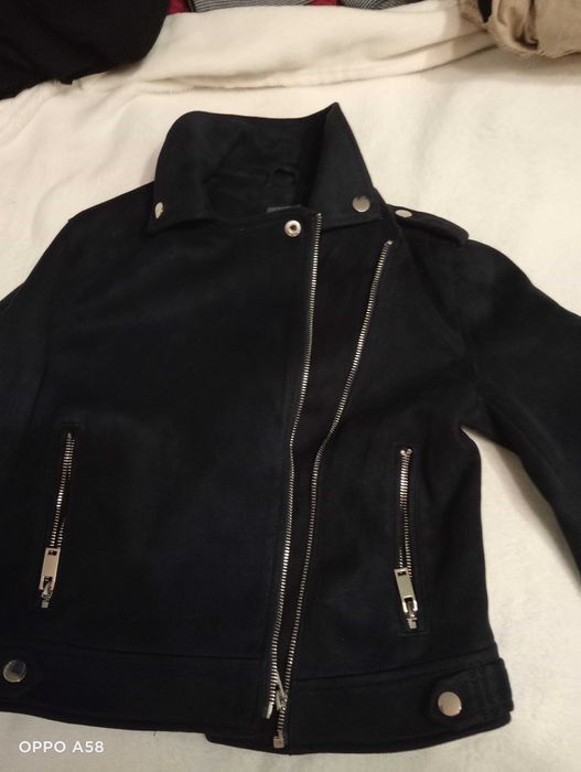 Продам  куртку на весну