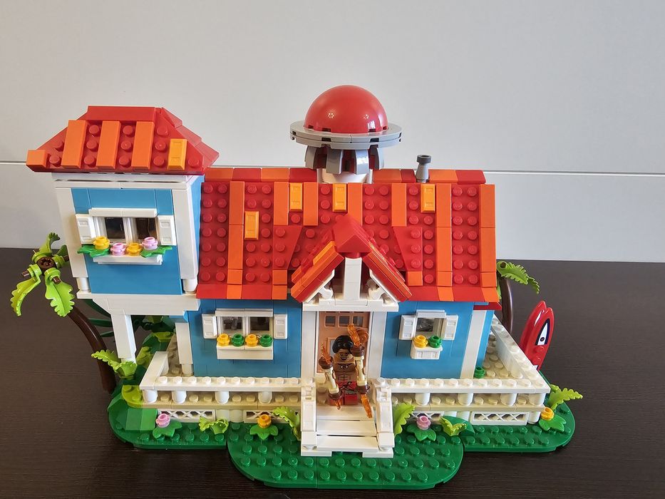 LEGO Disney Classic Domek na plaży Lilo i Stitch 43268