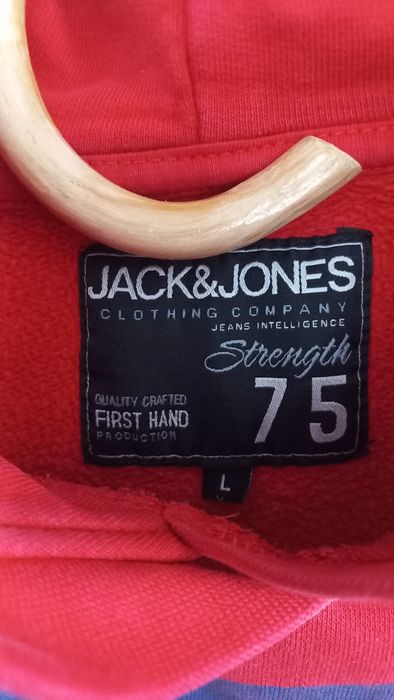 Czerwona bluza Jack&Jones CORE, rozmiar L, stan dobry +