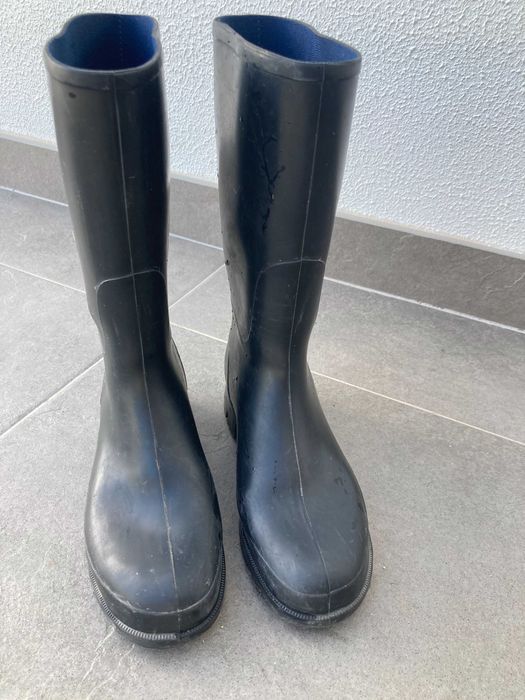 Galochas Pretas - 35