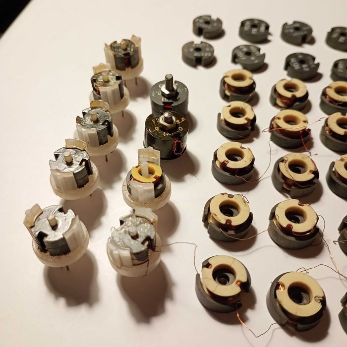 Rdzeń ferrytowy kubkowy