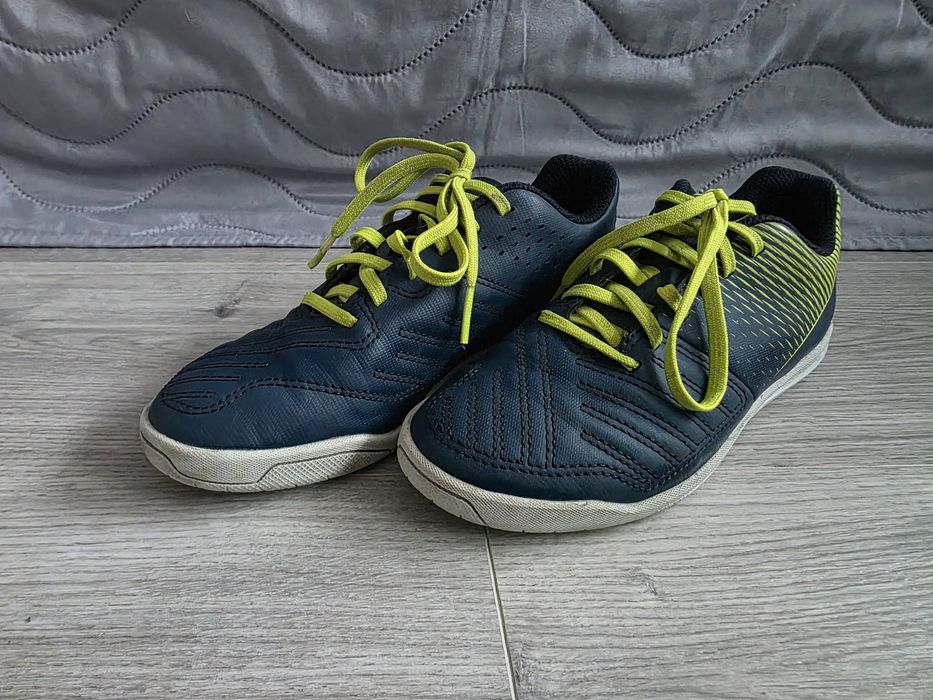 Buty halówki, Kipsta r. 33