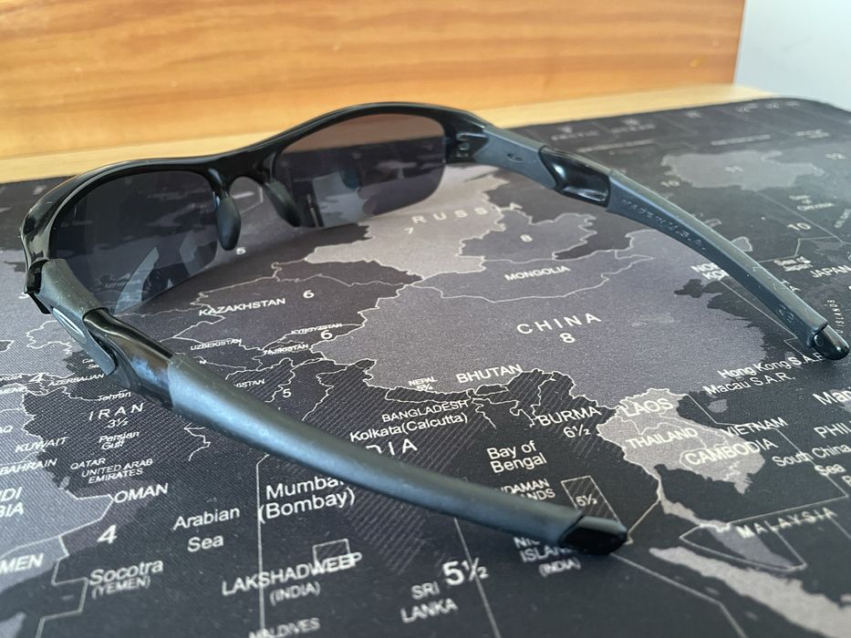 Okukary przeciwsloneczne Oakley Flak