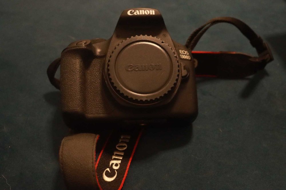 Canon DLSR 1300D
