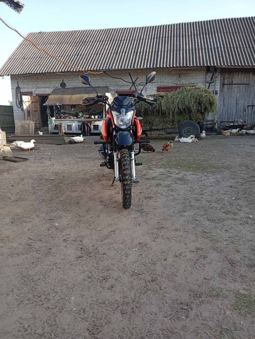 Продам мотоцикл спарк