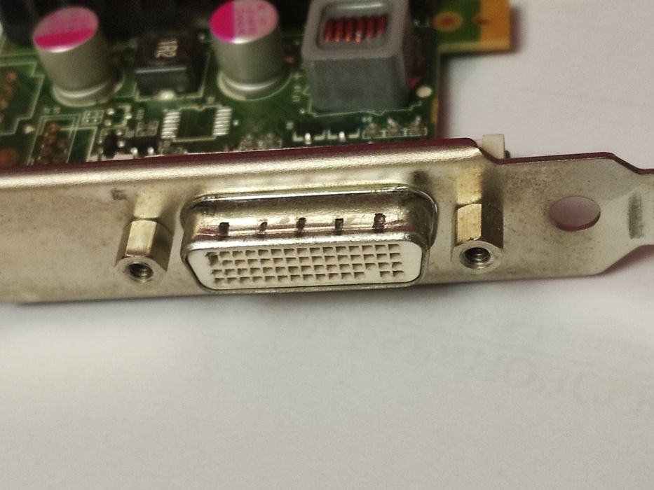 Відеокарта NVIDIA NVS 300 512Mb відеовихід DMS-59