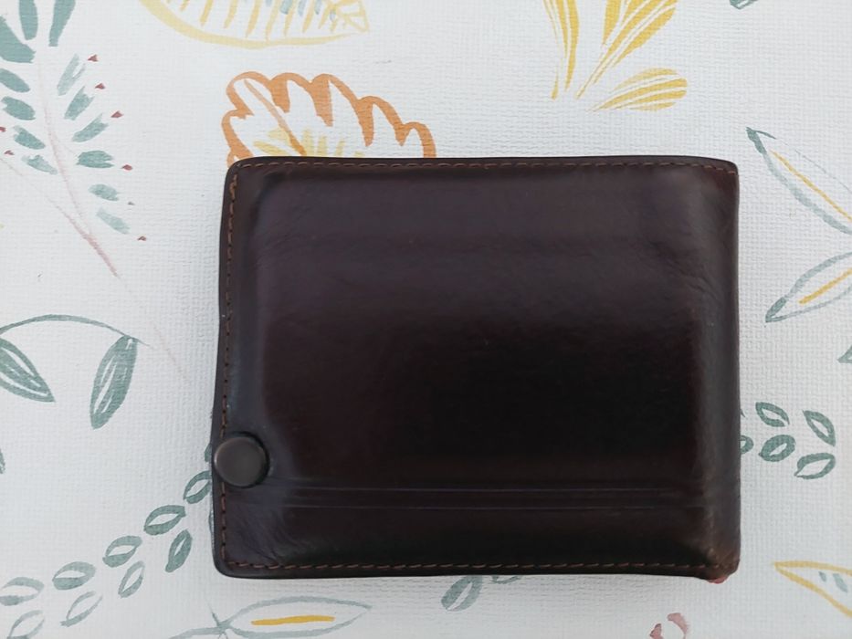 Vendo carteira CAVALINHO Usada