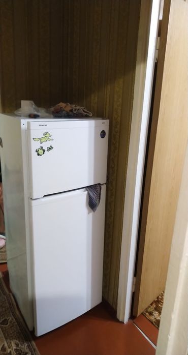 Здам 2-кімнатну квартиру (+ комунальні), перемоги 22, 3 поверх