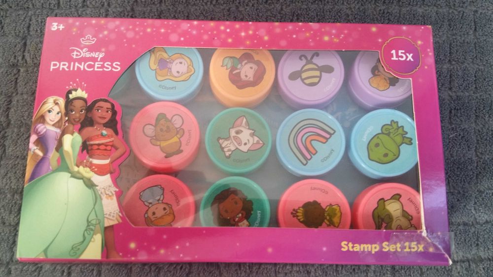 pieczątki stemple księżniczki disney 15 szt  (X)