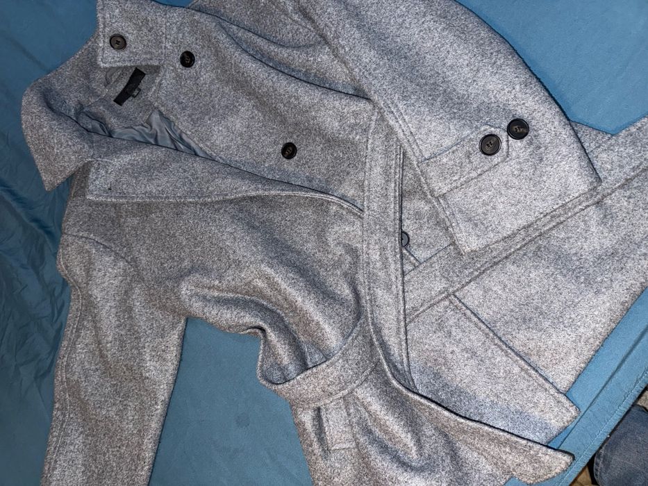 Sobretudo curto da Zara