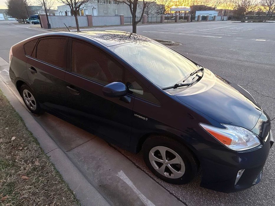 Toyota Prius      2015