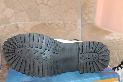 Черевики - півчобітки Ecco Guess