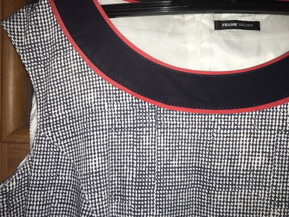 Sukienka Frank Walder roz. XL