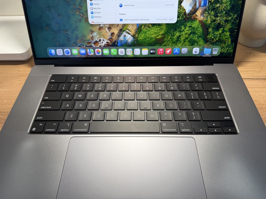 MacBook Pro 16 2021 M1 Pro 32 GB RAM 512GB SSD Gray