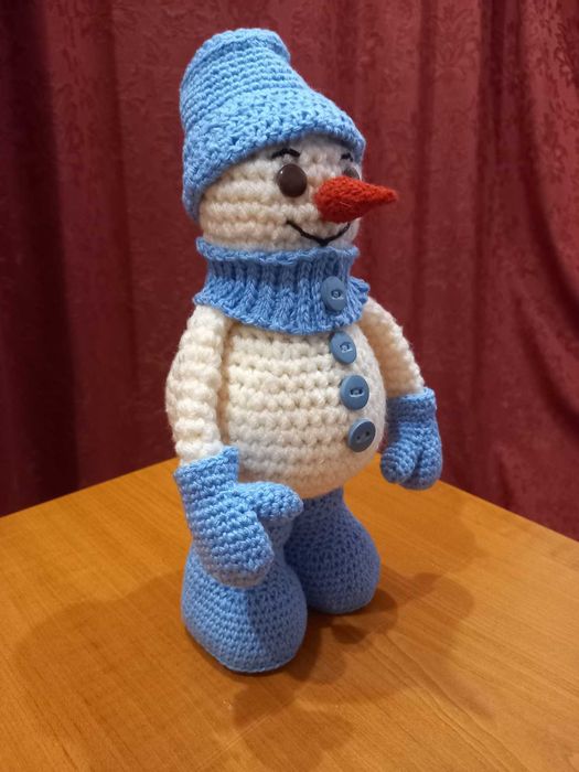 Продам вязаную игрушку