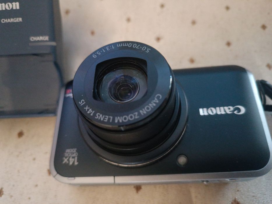 Цифровой фотоаппарат Canon PC1468