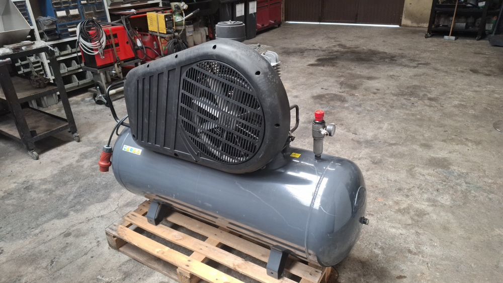 Compressor 270Lts