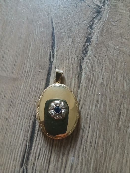 Złota zawieszka 585