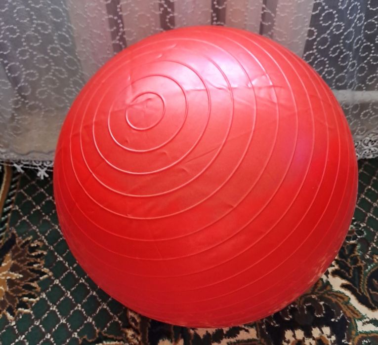 Мяч для фитнеса  .
