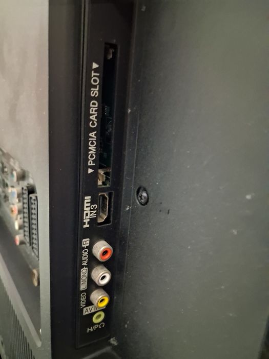 LCD  LG 37 polegadas (avaria na cor)