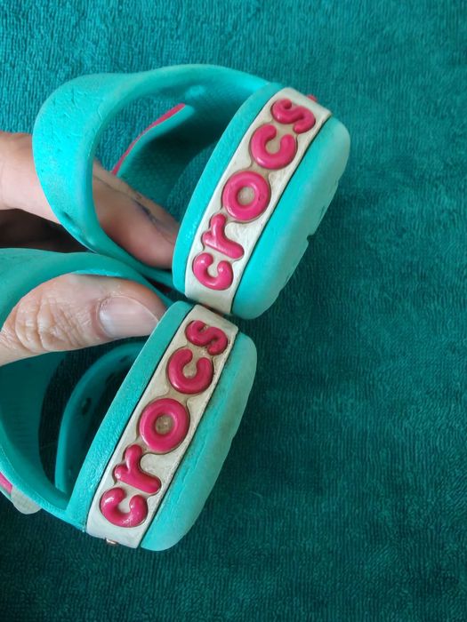 Дитяче взуття crocs