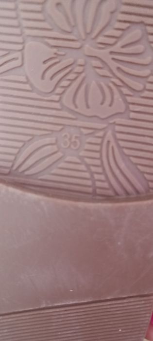 Sandałki dla dziewczynki rozmiar 35