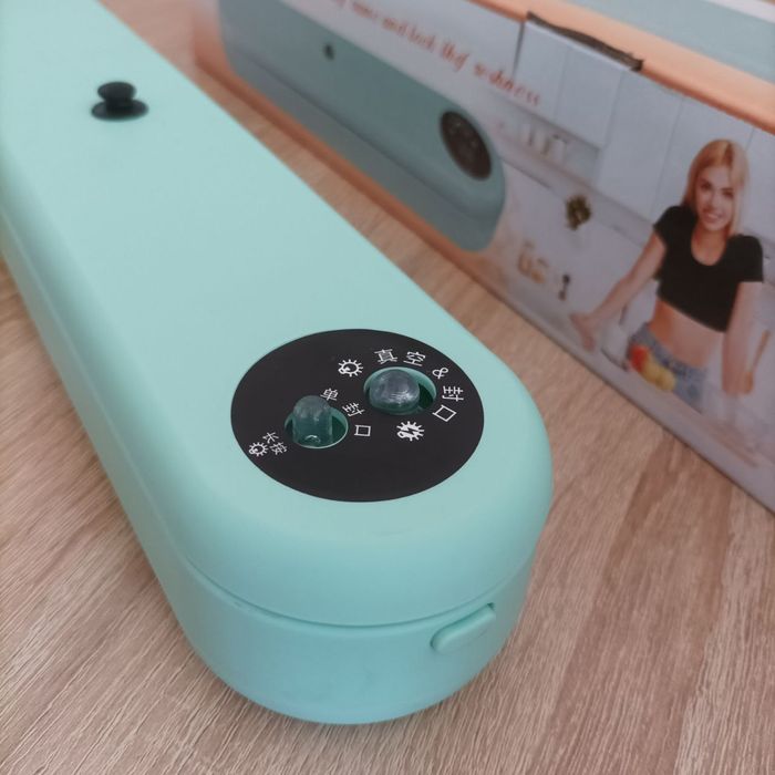 Вакуматор Вакуумный упаковщик для еды